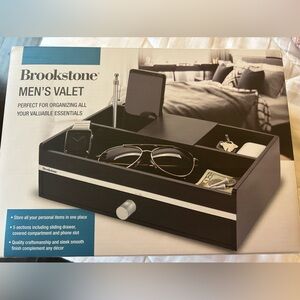 Brookstone Men’s Valet Organizer